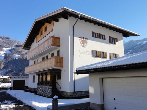 Property building, Winter