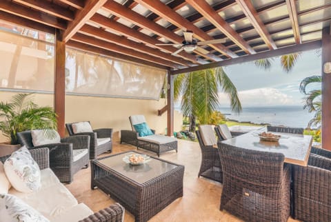 Breakfast Included Marina Town House at Puerto Bahia Chalet in Samaná Province