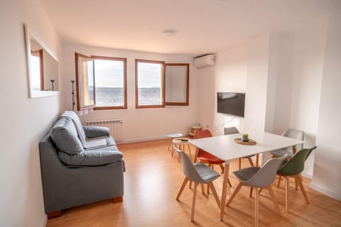 Apartamento Rural New Folch II Condo in Morella