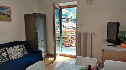 TV and multimedia, Balcony/Terrace, Living room, kitchen