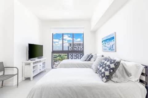 Unique suite in the heart of Downtown Doral Condo in Doral