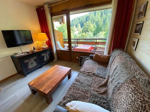 Studio cosy 3 pers au Grand-Bornand proche centre, terrasse, parking - FR-1-241-238 Apartment in Le Grand-Bornand