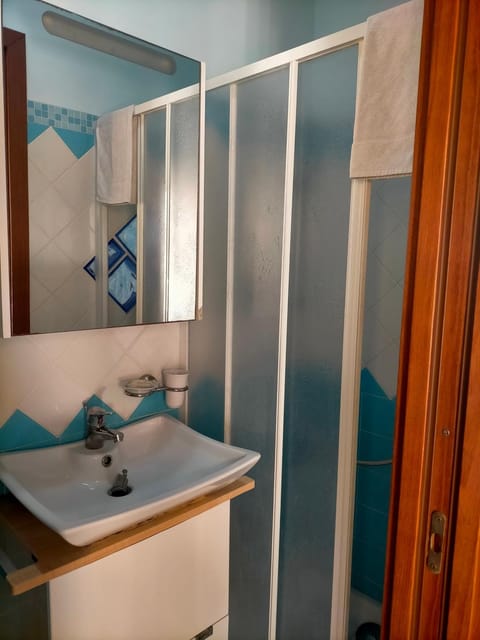 Blue Eden Strait Apartment in Messina