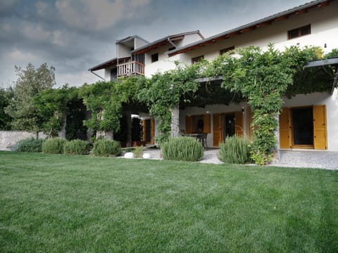 Property building, Inner courtyard view