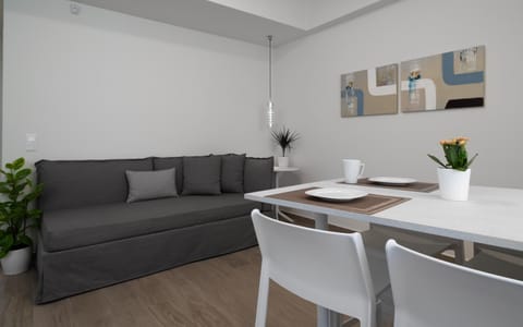Athens Hill Luxury Apartments Apartment hotel in Kallithea