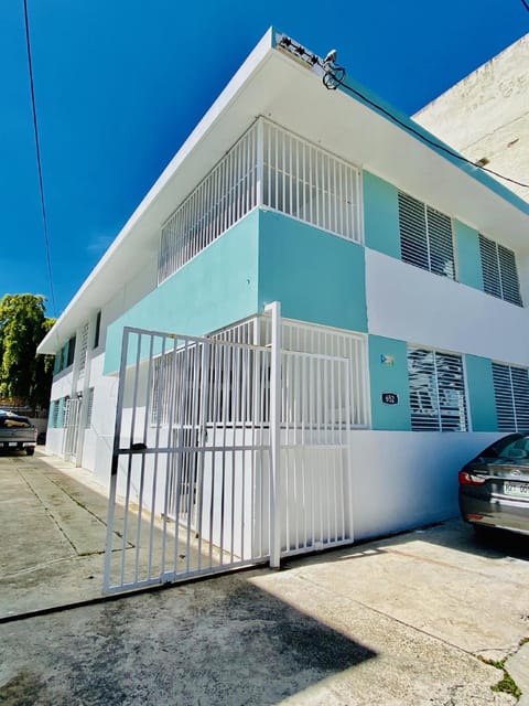 Property building, Facade/entrance, Parking