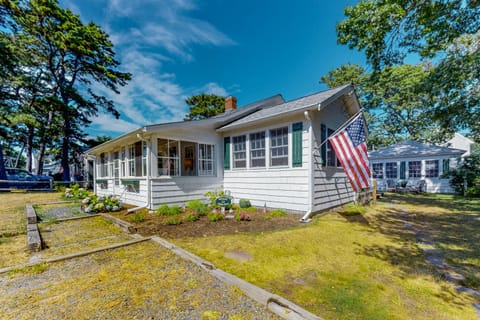 Old Wharf Escape House in Dennis Port