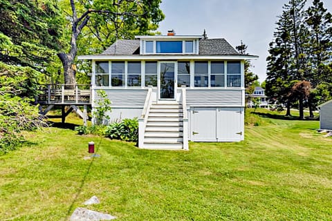 Ocean Point Colony House House in Maine