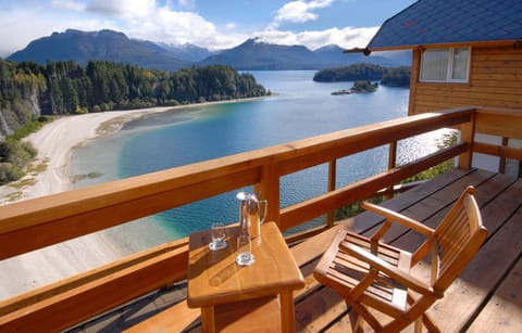 Natural landscape, View (from property/room), Balcony/Terrace, Lake view, Mountain view