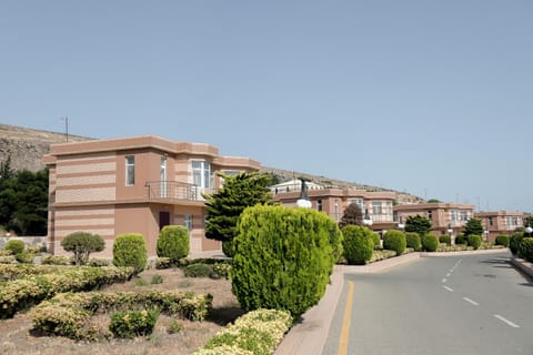 Property building, Neighbourhood, Street view