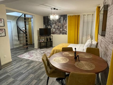 Lodgespa : Maison Rose Apartment in Saint-Louis