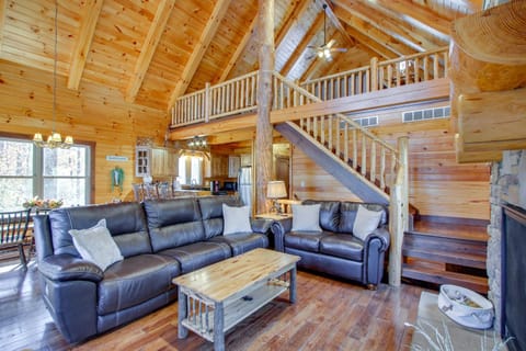 Serenity Now Cabin with Fire Pit and Game Room! Cabin in Ohio