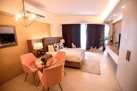 AEON SUITES STAYCATION managed by ARIA HOTEL Hôtel in Davao City