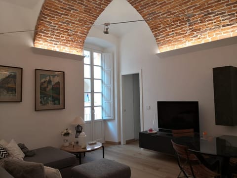 Casa del Conte Massimiliano Roero Apartment in Cuneo