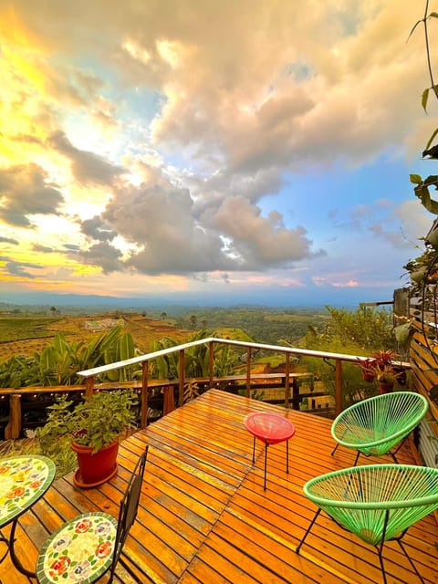 Natural landscape, View (from property/room), Balcony/Terrace