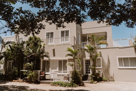 Property building, Garden, Garden view