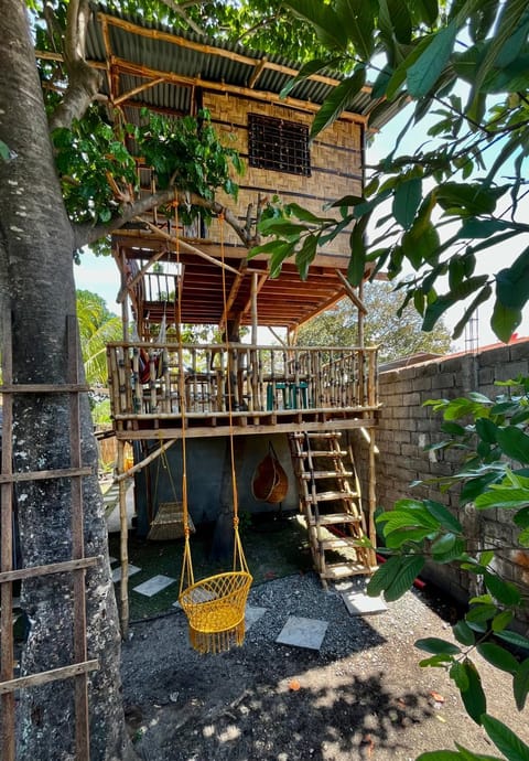 Property building, View (from property/room), Balcony/Terrace