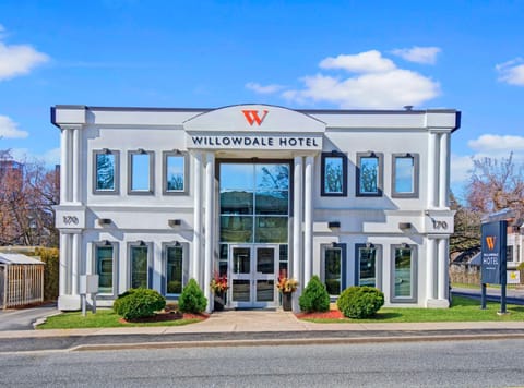 Property building, Facade/entrance