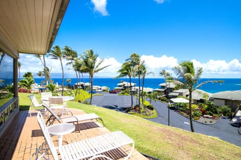 K B M Resorts KBV-16G4 - Remodeled large 2Bd, 3Ba Bay Villa with expansive ocean and 3 balconies Condominio in Kapalua