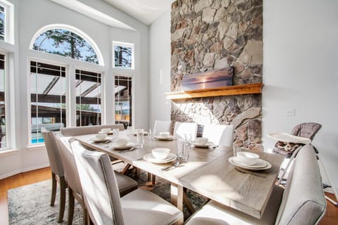 Sound View Oasis House in Tulalip