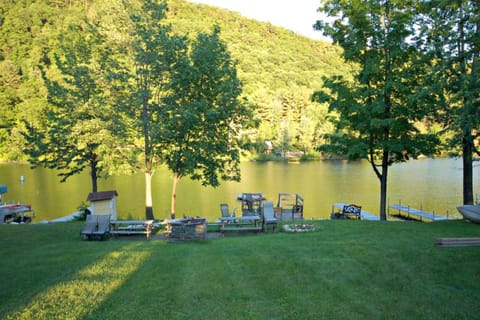 485 Cones Point Rd, Cottage #3 Haus in Lake Saint Catherine