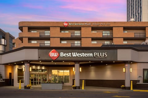 Best Western Plus Village Park Inn Hotel in Calgary