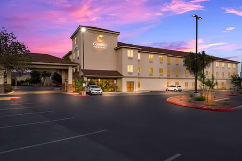 Comfort Inn & Suites Las Vegas - Nellis Hotel in North Las Vegas