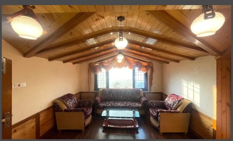 Wintry homes 5 Bhk Villa Condo in Shimla