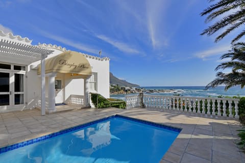 Property building, Patio, Day, Natural landscape, View (from property/room), Balcony/Terrace, Balcony/Terrace, Mountain view, Pool view, Sea view, Swimming pool, Swimming pool
