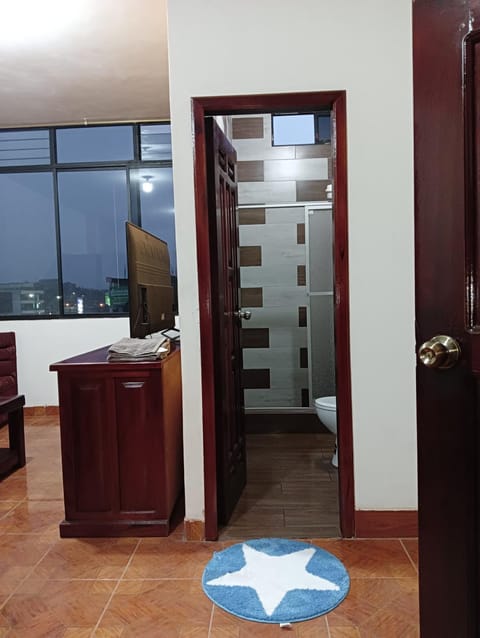 APART. ENTERO EN TENA - ECUADOR, 5 GUESTS, 2 ROOM Condo in Tena