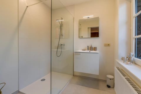 Chalet des Roses - Fantastic & renewed Villa 7p Villa in De Haan