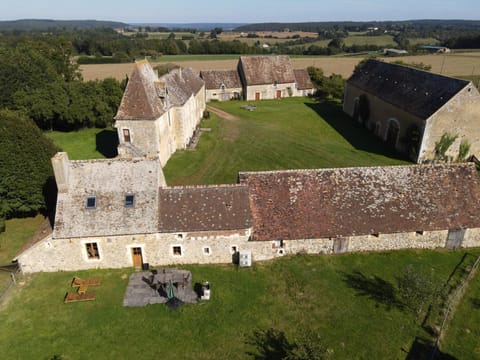 Manoir du Bois Joly - Gîte du Fournil House in Nogent-le-Rotrou