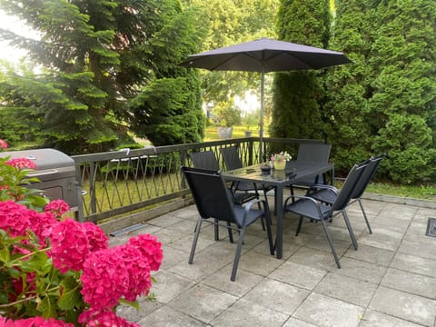 Day, Garden, Balcony/Terrace, Balcony/Terrace, Dining area, Garden view