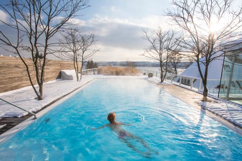 Lake view, Pool view, Swimming pool, Seasons