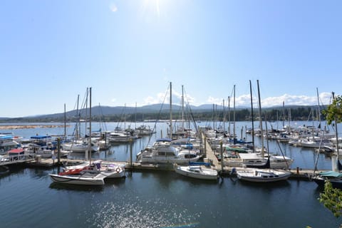 Raven Point Inn Hotel in Southern Gulf Islands