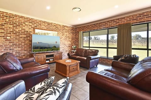 The Lodge - Ironstone Estate Hunter Valley House in Lovedale