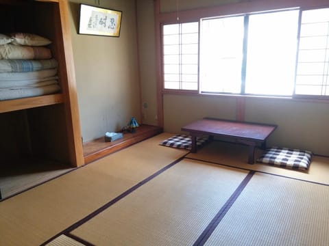 Matsuo House - Max 3 person Room Haru Urlaubsunterkunft in Miyagi Prefecture