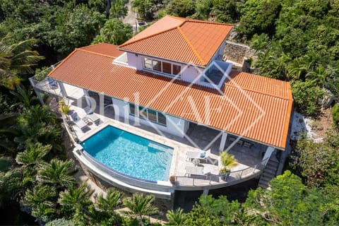 6 bed-rooms Villa at Dawn Beach Estate Villa in Sint Maarten