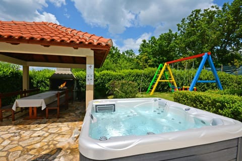 Villa Bisko with heated pool & jacuzzi Villa in Split-Dalmatia County