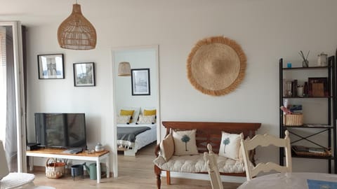 Le Doux voyage T3, vue Mer, Wi Fi, PARKING gratuit Apartment in Toulon