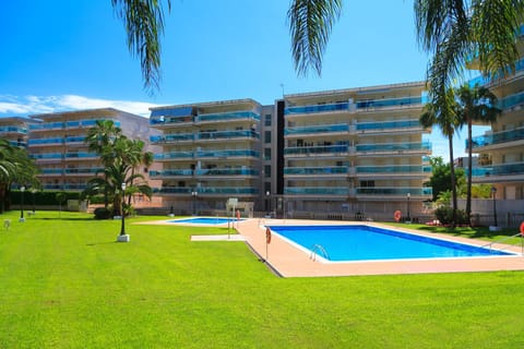 Garden, Swimming pool, Swimming pool