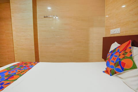 FabExpress Arunachala Guest House Hotel in Chennai