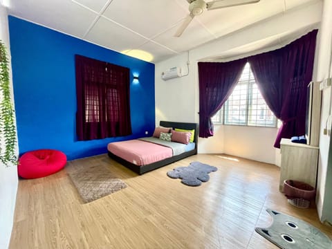 Entire Residential House Alma Bukit Mertajam Spacious 4 bedroom Casa in Penang