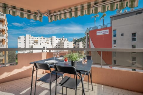 Appartement 4 pers à 50m de la plage, avec piscine Apartment in Roquebrune-Cap-Martin