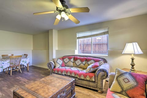 Pet-Friendly Grand Junction Townhome with Yard! Maison in Grand Junction
