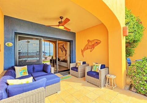 Right on the Beach! Ground Floor Princesa E104 Apartment in Rocky Point
