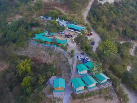 Mountain Whisper, Most Unique Location in Rishikesh Campingplatz /
Wohnmobil-Resort in Uttarakhand