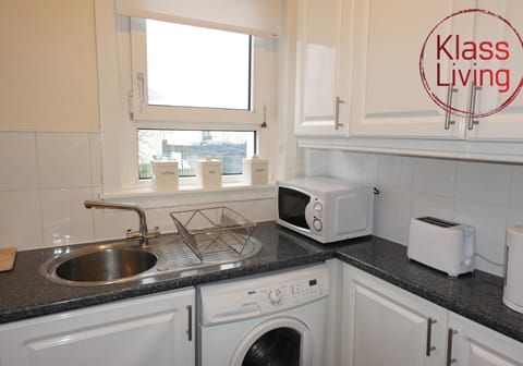 Welsh Drive Apartment by Klass Living Blantyre Apartment in Hamilton