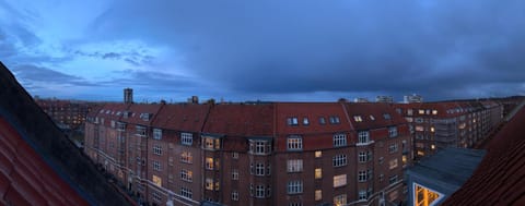 View (from property/room), City view