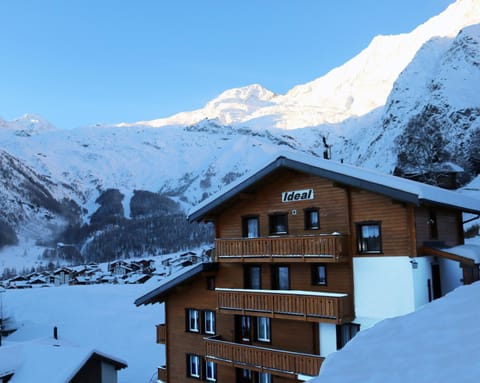Chalet Ideal Saas-Fee Apartment in Saas-Fee
